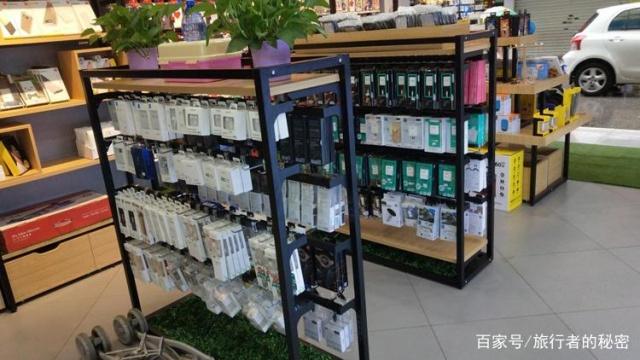 手机店中岛柜实用指南 这些招牌配件展示架你更偏爱哪一款？